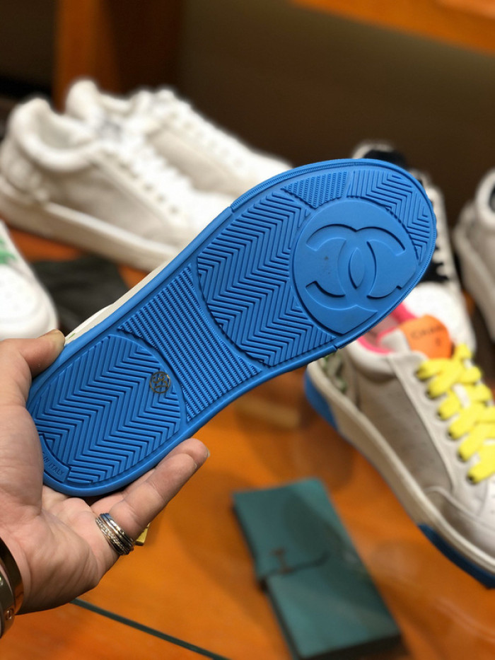 CH@NEL SNEAKERS