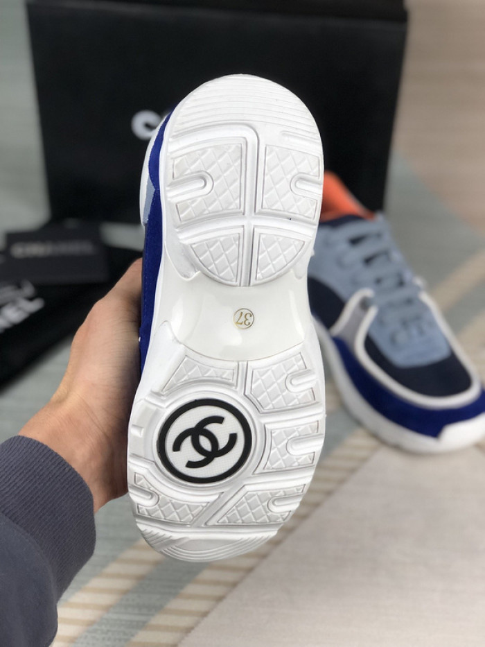 CH@NEL SNEAKERS