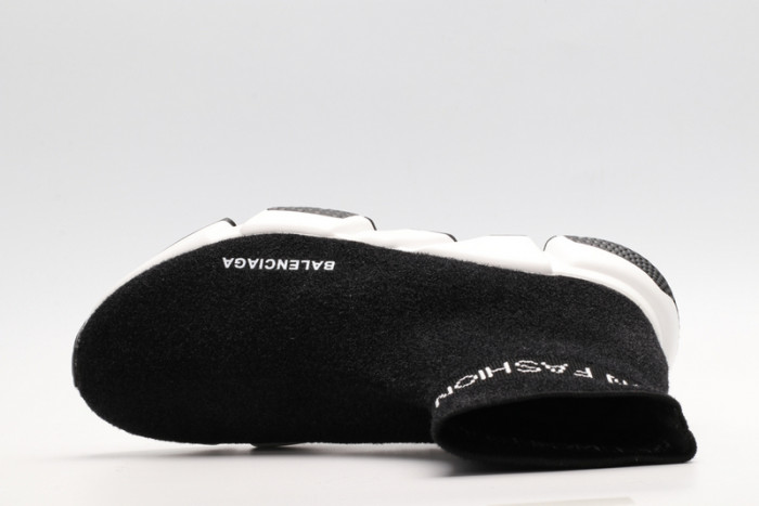 Ba*len*cia*ga speed sneaker