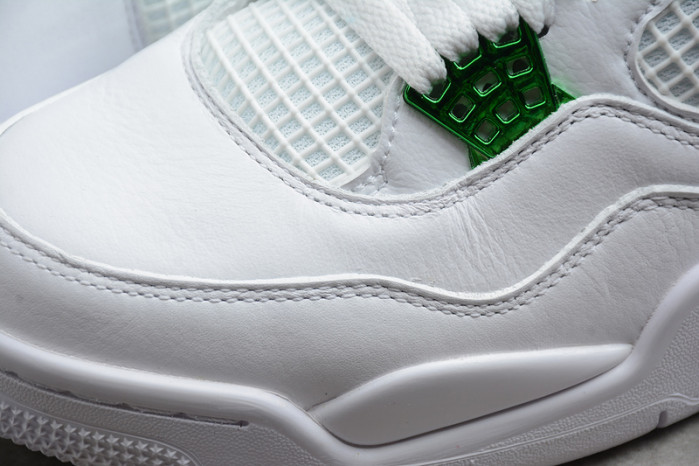 Air Jordan 4 Retro Metallic Green  CT8527-113