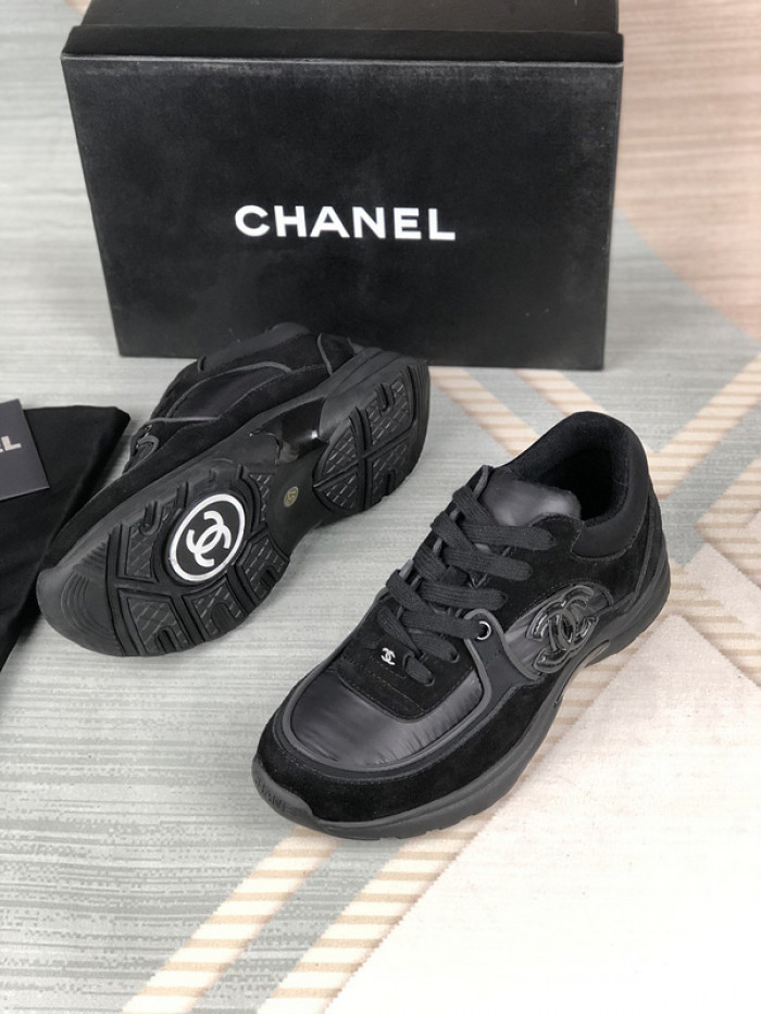 CH@NEL SNEAKERS