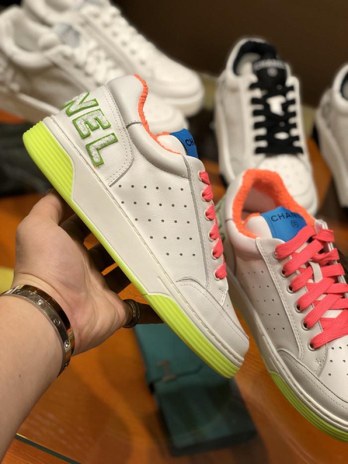 CH@NEL SNEAKERS