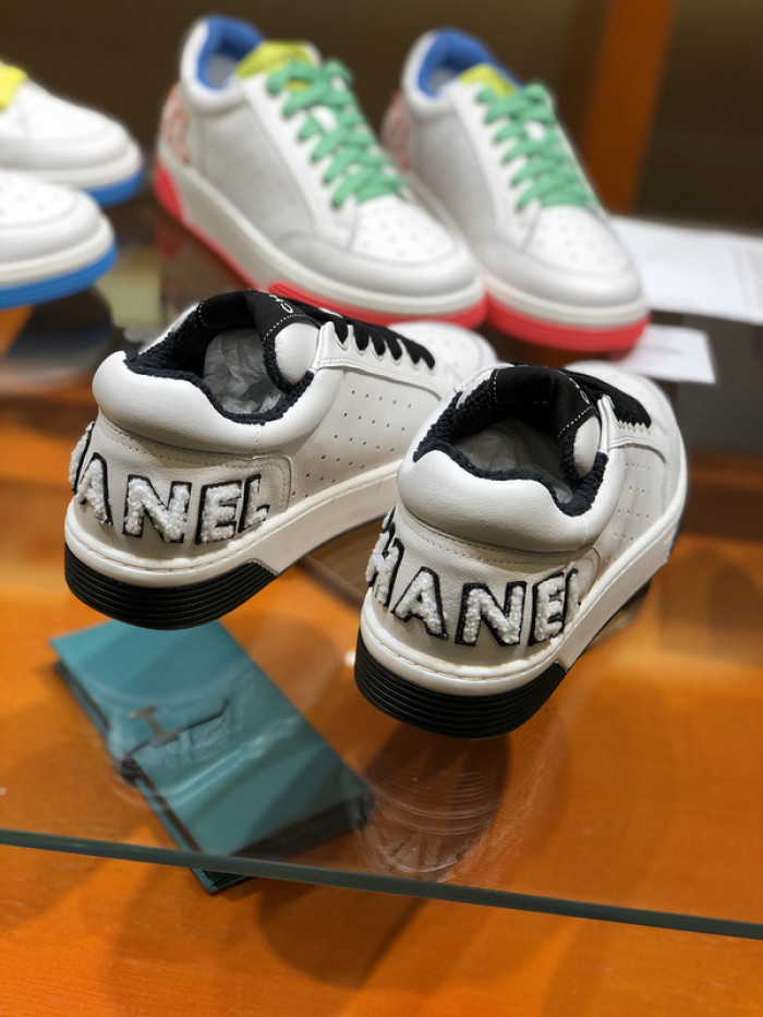 CH@NEL SNEAKERS