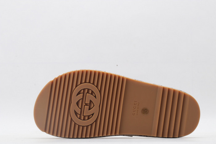 GUCC SANDALS