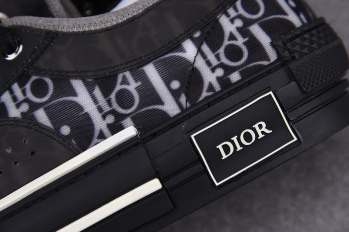 D*or b23 oblique sneaker