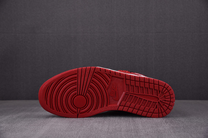 Jordan 1 Retro High OG Red Cement DZ5485-061