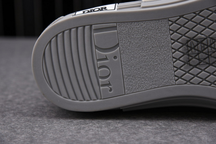 D*or b23 oblique sneaker