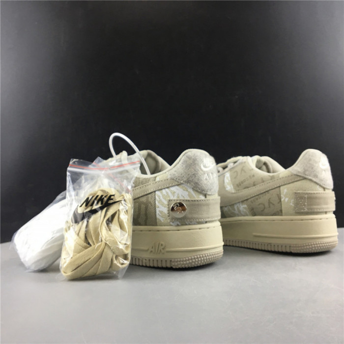 NIKE AIR FORCE 1 x Travis Scott  White Grey  CN2405-902