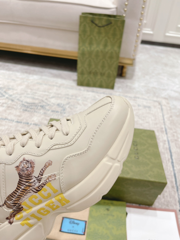 G*u*i trainer sneaker