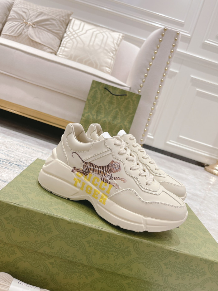 G*u*i trainer sneaker