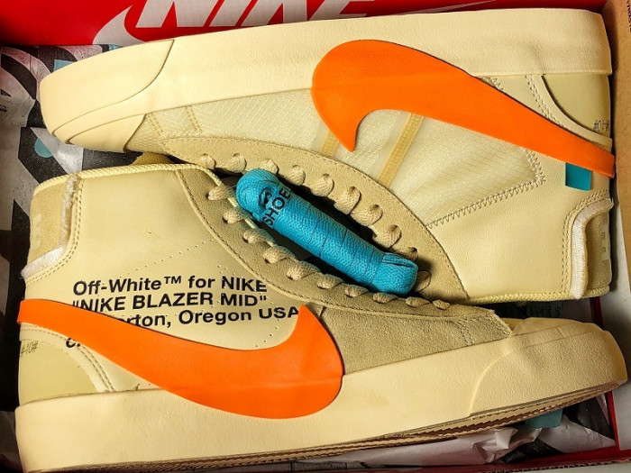 Nike Blazer Mid O-W All Hallow