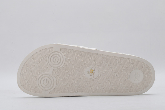 GUCC SANDALS
