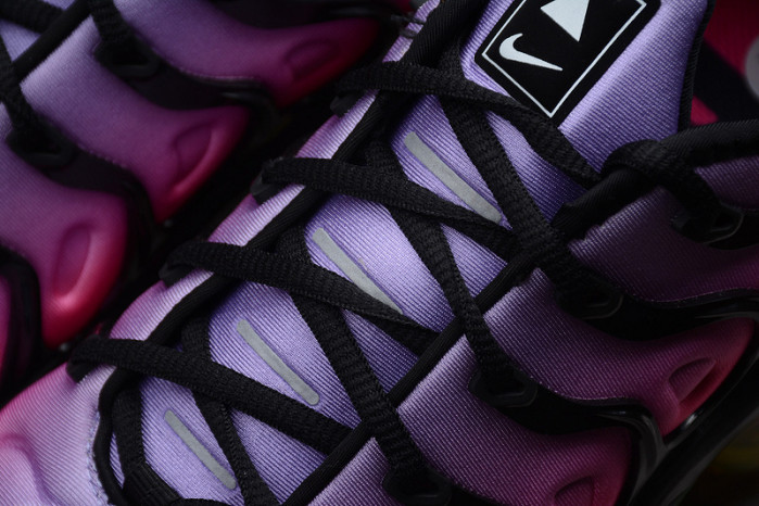 VAPORMAX PLUS BE TRUE PURPLE PULSE/BLACK-PINK BLA  (W) AR4791-500