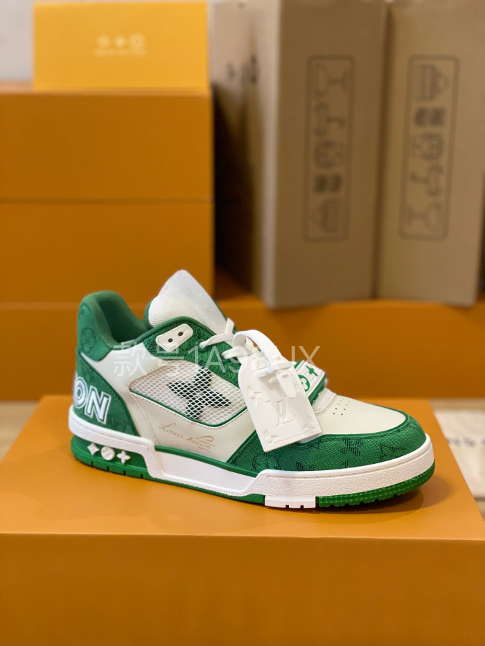 LV Trainer Sneaker