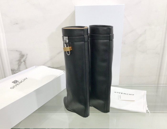 Givenchy boots