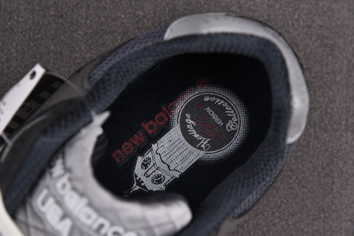 KITH x New Balance 990 V3“Tornado” M990KT3
